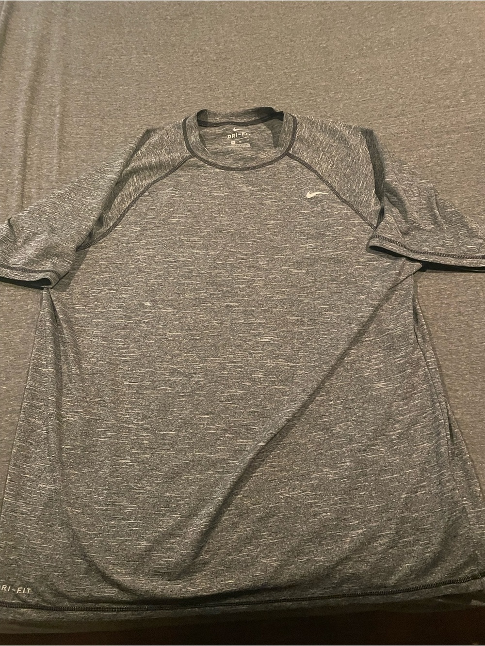 Nike Dri-FIT Men’s T shirt Size XL